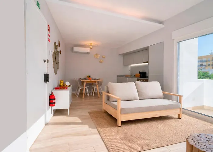 Natural Grey אלבופיירה